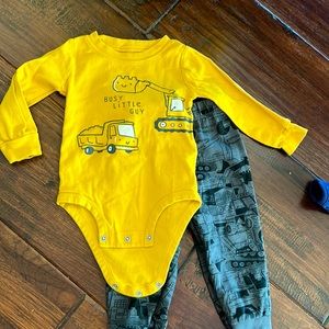 Caters 18 month set !! Baby boys! Wore once!